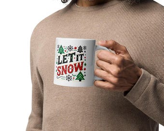 Let It Snow Weihnachtstasse mit festlichen Bäumen und Schneeflocken Design, Urlaub Kaffeetasse, Winter Wunderland Geschenkidee