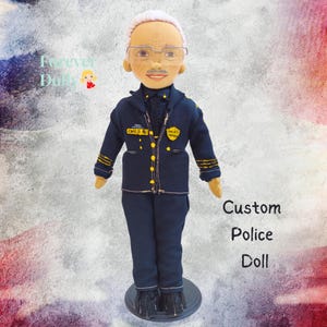 Maßgeschneiderte Puppe von Polizist, Doppelgänger, Portrait, Geschenk für Familie von Polizei, Stoffpuppe in Polizeiuniform, Künstlerpuppe