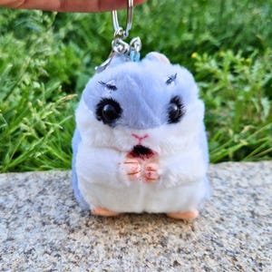 Süßer Plüsch Schlüsselanhänger von Killer Hamster, Handbemalter Monster Hamster Taschen Accessoire für Goth Girls, Zombie Hamster Rucksack Dekoration