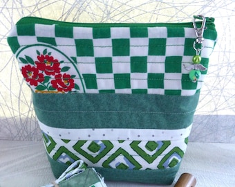Set de regalo con neceser de patchwork, bolsa de maquillaje y jabón, neceser floral verde