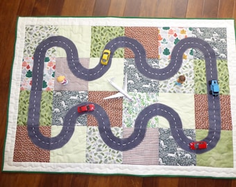 Alfombra de juegos con diseño de coche y bosque, edredón para bebé verde y marrón, alfombra de juegos acolchada con diseño de animales, alfombra de juegos con diseño de naturaleza, edredón con diseño de camino natural, regalo para niños