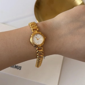 Women’s Vintage Gold Plated Watch, 90s Deadstock Vintage Watch, New Old Stock Swiss Quartz Vintage Watch, gift for her