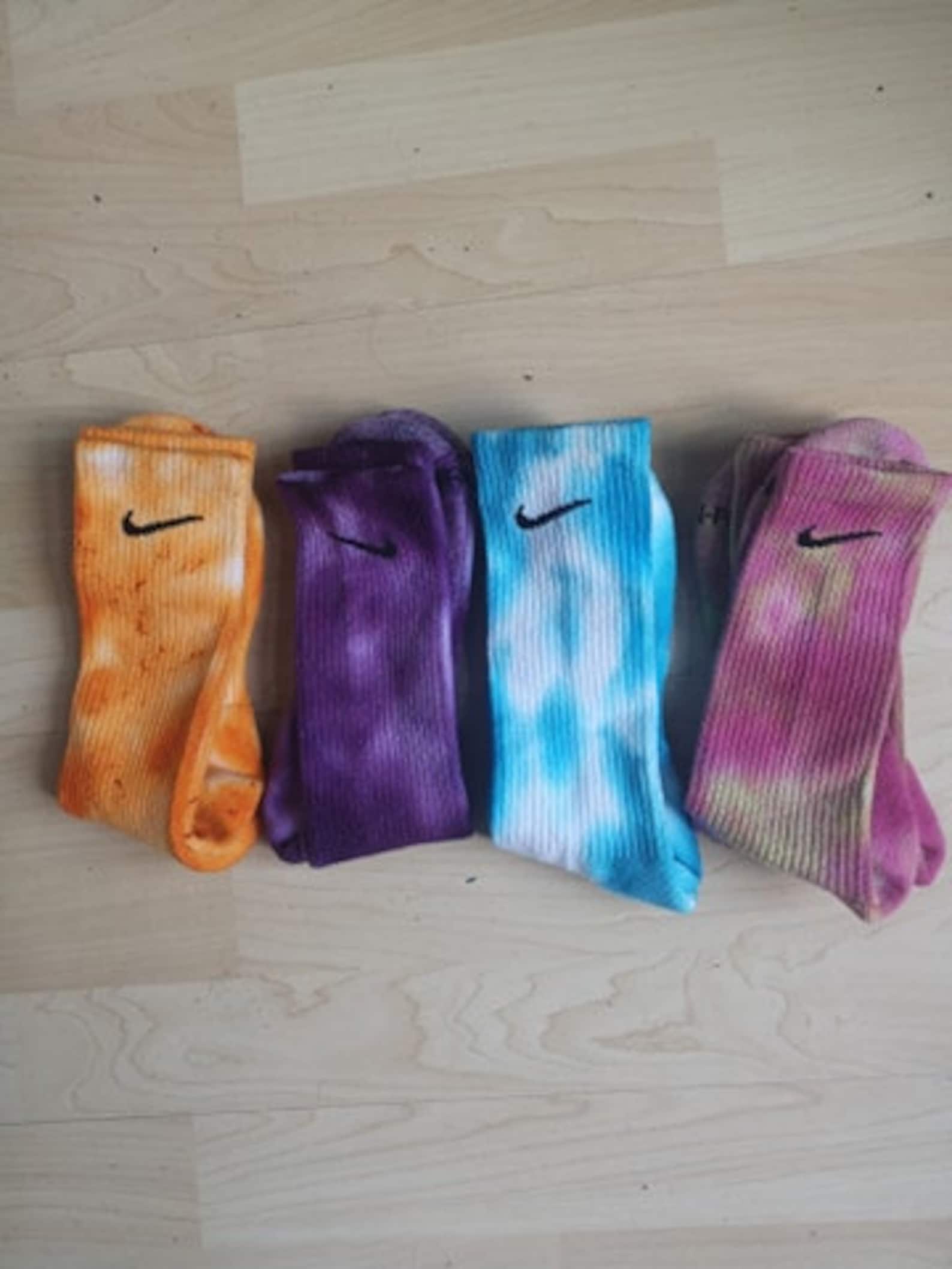 womens tie dye nike