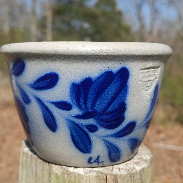 Vintage Salmon Falls Stoneware Blue Decorated Bowl -1993- Blue Floral Vines