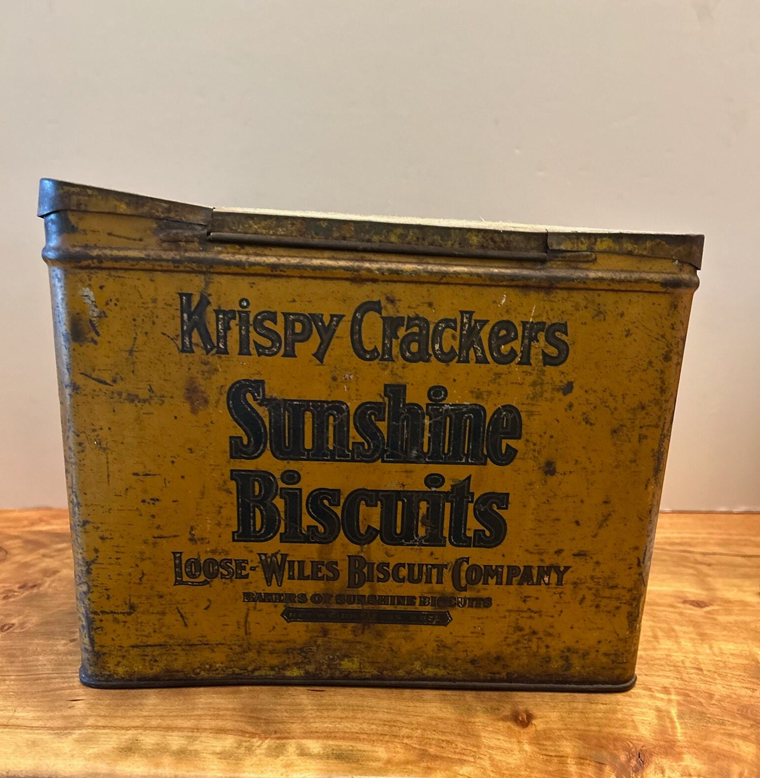 Krispy Crackers Sunshine Biscuits Tin Vintage Tin Etsy