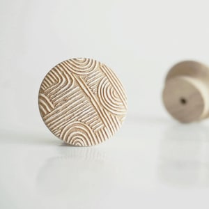 3cm oder 3cm | Abstrakte massive Ahorn Holz Möbelknöpfe | Home Decor Handmade Designer Holz Knäufe Küchenschrank Schublade | Zum Selbermachen