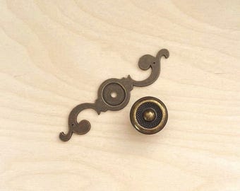 4 5/8"-Rückplatte | ILCO Brass Company, Rückplatte im Vintage-Stil, Möbelbeschläge, Rückplatte für Schrank- und Schubladenknöpfe