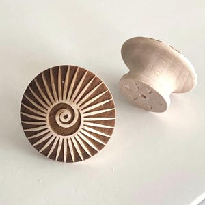 3 cm Birken Knauf | Zeitgenössischer Stil | Massivholz Schrankknauf, Designer Holzknauf, Schubladenknauf, Holzgriff, Do It Yourself, DIY