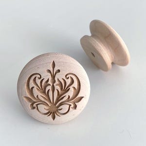 1.25″ - 1.5″ | Floral Motif | Solid Maple Wood Cabinet Knob Handmade Designer Wood Pull Kitchen Cabinet Drawer Knobs | Do It Yourself