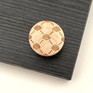 Seashell Nautical Knob | 1.25″ or 1.5″ Solid Maple Wood Cabinet Handmade Designer Wood Pull Kitchen Cabinet Drawer Knobs | Do It Yourself