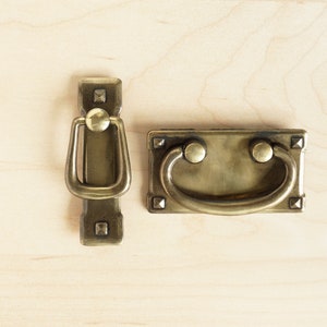 CRAFTSMAN Style Drop Bail Pull | Polished Antique Brass | 1995 Vintage Style Drop Bail Pull, Hardware, Ring Pull, Door & Drawer Pull