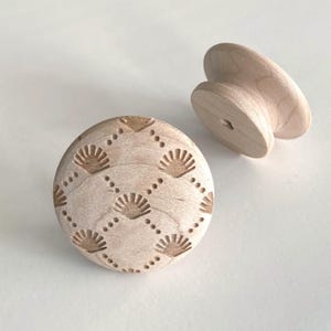Seashell Nautical Knob | 1.25″ or 1.5″ Solid Maple Wood Cabinet Handmade Designer Wood Pull Kitchen Cabinet Drawer Knobs | Do It Yourself
