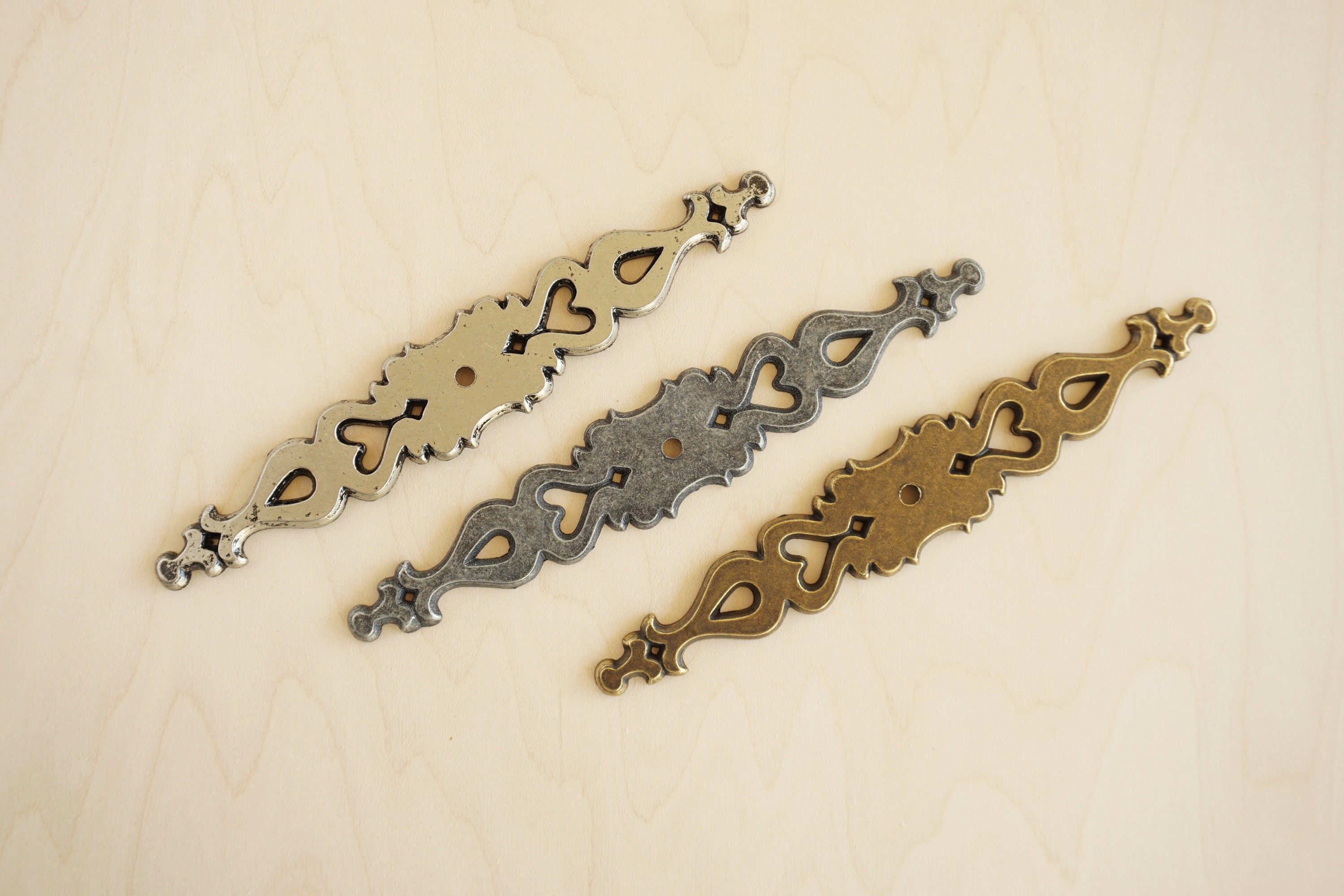 Aazon.co: Fafeicy Cabinet Door Handle 224 Hole Pitch Leather