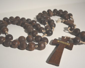 ヴィンテージの木製十字架像 金属製 十字架上のイエス・キリスト