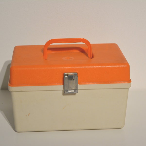 vintage 70's Curver sewing box