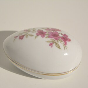 vintage seventies ceramic egg shaped floral trinket box