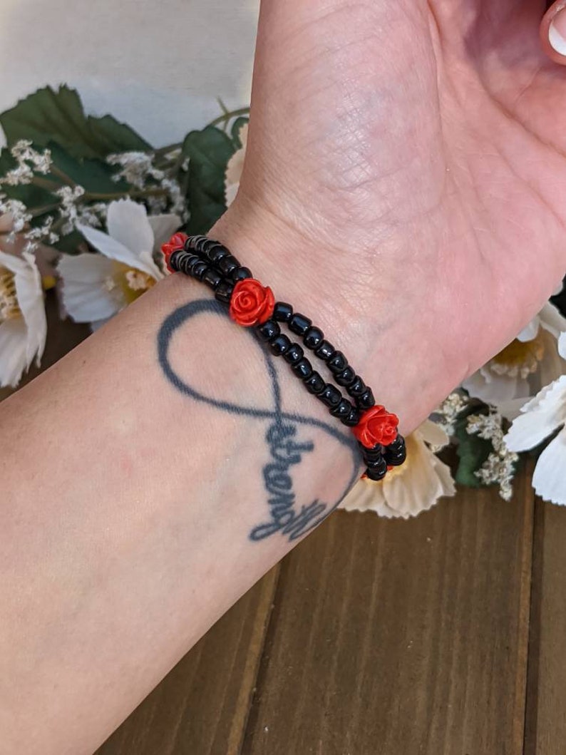 1990/'s Style Red Rose /& Black Czech Bead Double Strand Elastic Stretch Bracelet
