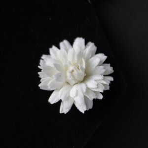 Tiny pin Wedding boutonniere White boutonniere Groomsmen pin