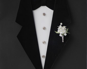 Lily of the valley Poirot lapel pin Tussie mussie pin White boutonniere Tiny pin