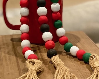 Handmade Christmas Beaded Garland | Holiday Tiered Tray Decor