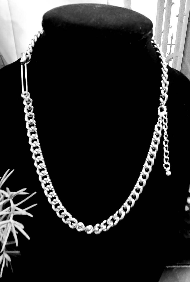 Chunky Safety Pin Necklace - Gothic, Punk, Wiccan