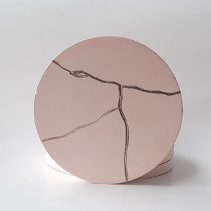 set di sottobicchieri kintsugi, regalo per la festa della mamma, regali unici e significativi, regali di inaugurazione della casa, regalo per lei, bicchieri, sottobicchiere con supporto immagine 4