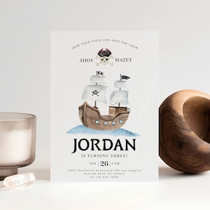Modèle d'invitation de fête d'anniversaire pirate - Ahoy Matey - invitation de pirate modifiable - thème de l'aventure nautique - bateau pirate - téléchargement immédiat