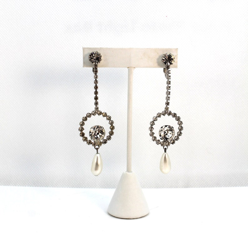 DINNER DANCE Vintage Rhinestone Pearl Silver Dangle Drop Mid Century 1950s Long Clip On Earrings