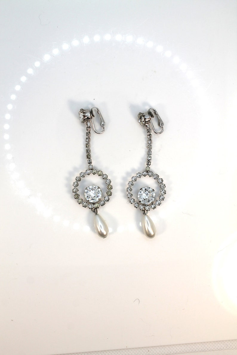 DINNER DANCE Vintage Rhinestone Pearl Silver Dangle Drop Mid Century 1950s Long Clip On Earrings