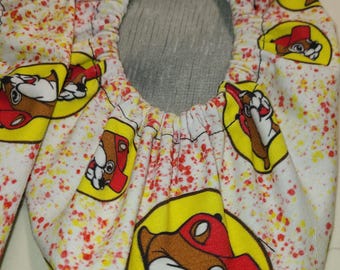 Unique design Buc-ees bowling shoe covers and keychain