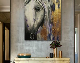 キャンバスに描かれた大きな抽象的な馬の絵、紫色のアート、馬のアート