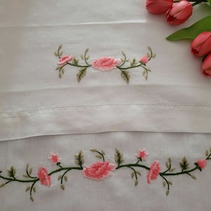 Prestigious 1+1 pure linen towels with satin stitch embroidery handmade towel