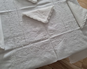 Nappe En Pur Lin - 12 Couverts - Broderie Main 'Punto Pieno' - Blanche - Neuf Avec étiquettes