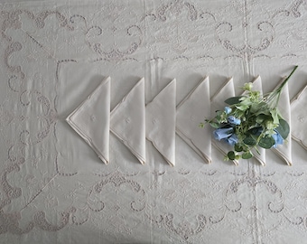 Museum hand-embroidered tablecloth in pure linen with Needlepoint embroidery 12 places handmade tablecloth