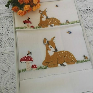 Prestigious 1+1 pure linen towels with satin stitch embroidery handmade towel