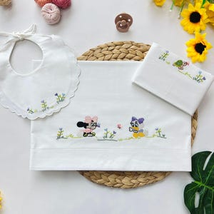 Hand embroidered percale cotton pram sheet set TC350 with bib included