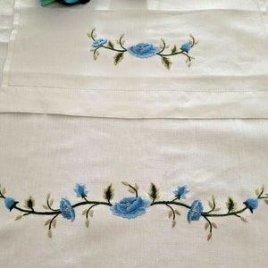 Prestigious 1+1 pure linen towels with satin stitch embroidery handmade towel