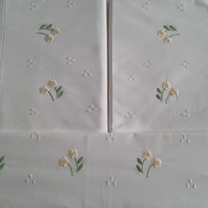 Machine embroidered sheet in pure cotton percale of the highest quality sheet cotton