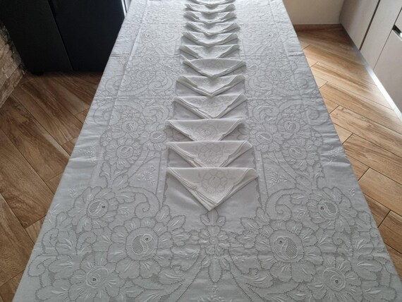 Nappe En Lin Pur 12 Personnes - Broderie Main Motif Fruits - Neuf Avec étiquettes