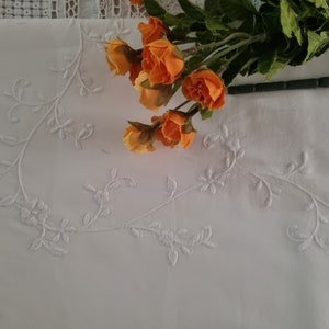 Machine embroidered sheet set in high quality high quality percale sheet cotton