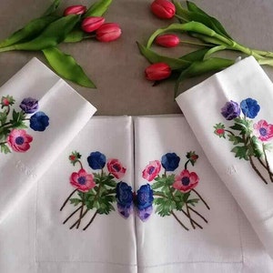 Rich sheet in pure linen with stitch painting embroidery completely by hand sheet linen