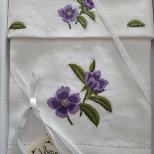 Prestigious 1+1 pure linen towels with satin stitch embroidery handmade towel