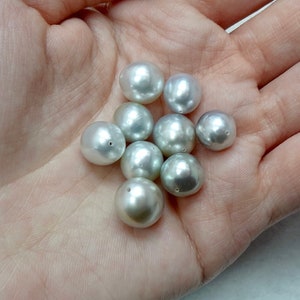 South Sea Baroque Pearl  9-10mm Natural Silver Color, Excellent Luster, Full-drilled, High Quality - 1 Piece