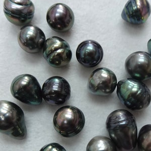 8mm-16mm South Sea Tahitian Pearl Natural Dark and Peacock Colors, Baroque Shape, Genuine Pearl, Some Blemishing - 1 Pearl
