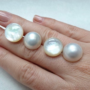 Cultured Mabe Blister Pearl 13.75-14mm, Natural Metallic White Color Intense Luster, Half Pearl Shape, Undrilled - 1 Piece