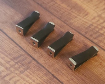 Small Vent Clips. 0.50 each plus shipping (Black Only)