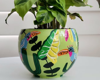 Round green painted pot. Round Terracotta Planter. "Tucanes In The Desert"