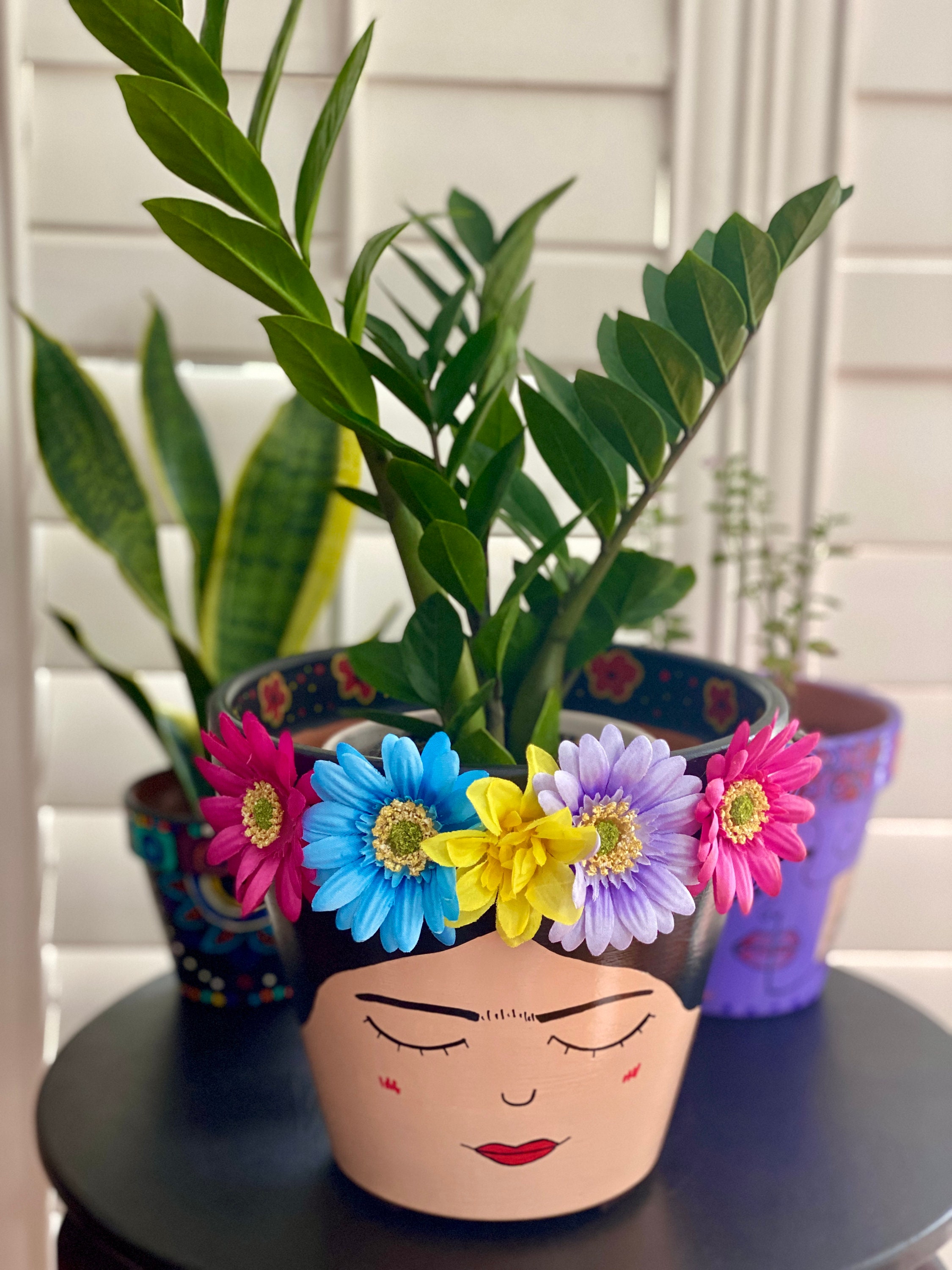 Tropfen Plündern Kühnheit blumentopf frida kahlo Pastor Gründer Einblick