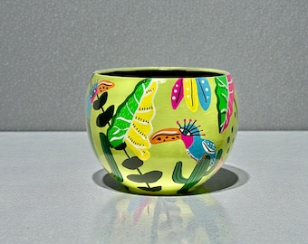 Hand-Painted Toucan Jungle Planter – Round Clay Flowerpot