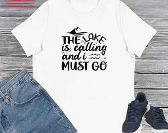 The Lake is calling Women's Relaxed T-Shirt